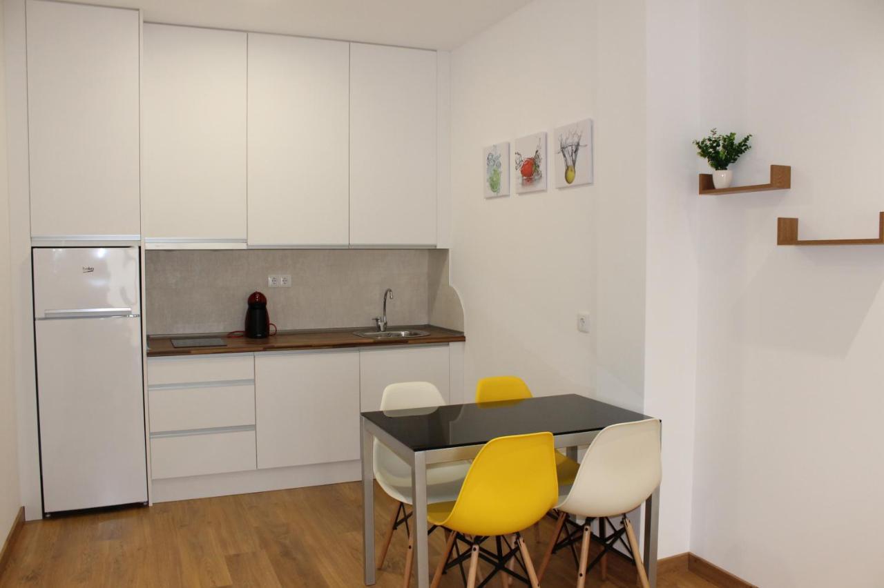 Apartamentos La Luna La Solana Exteriör bild